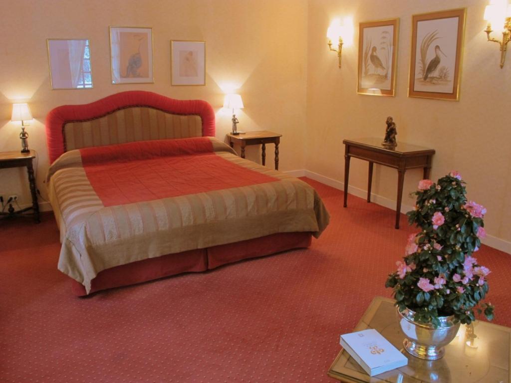 Auberge Des Templiers Boismorand Zimmer foto